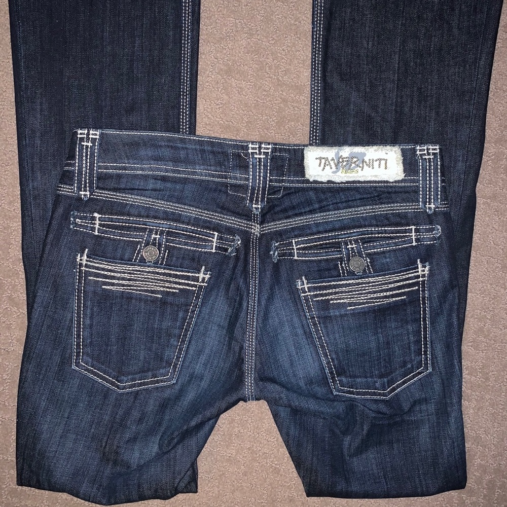 SO TAVERNITI Women’s Dark Wash Jeans Sz 27